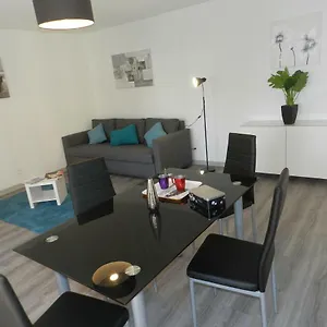  Apartment Beautiful 1 Bedroom Flat